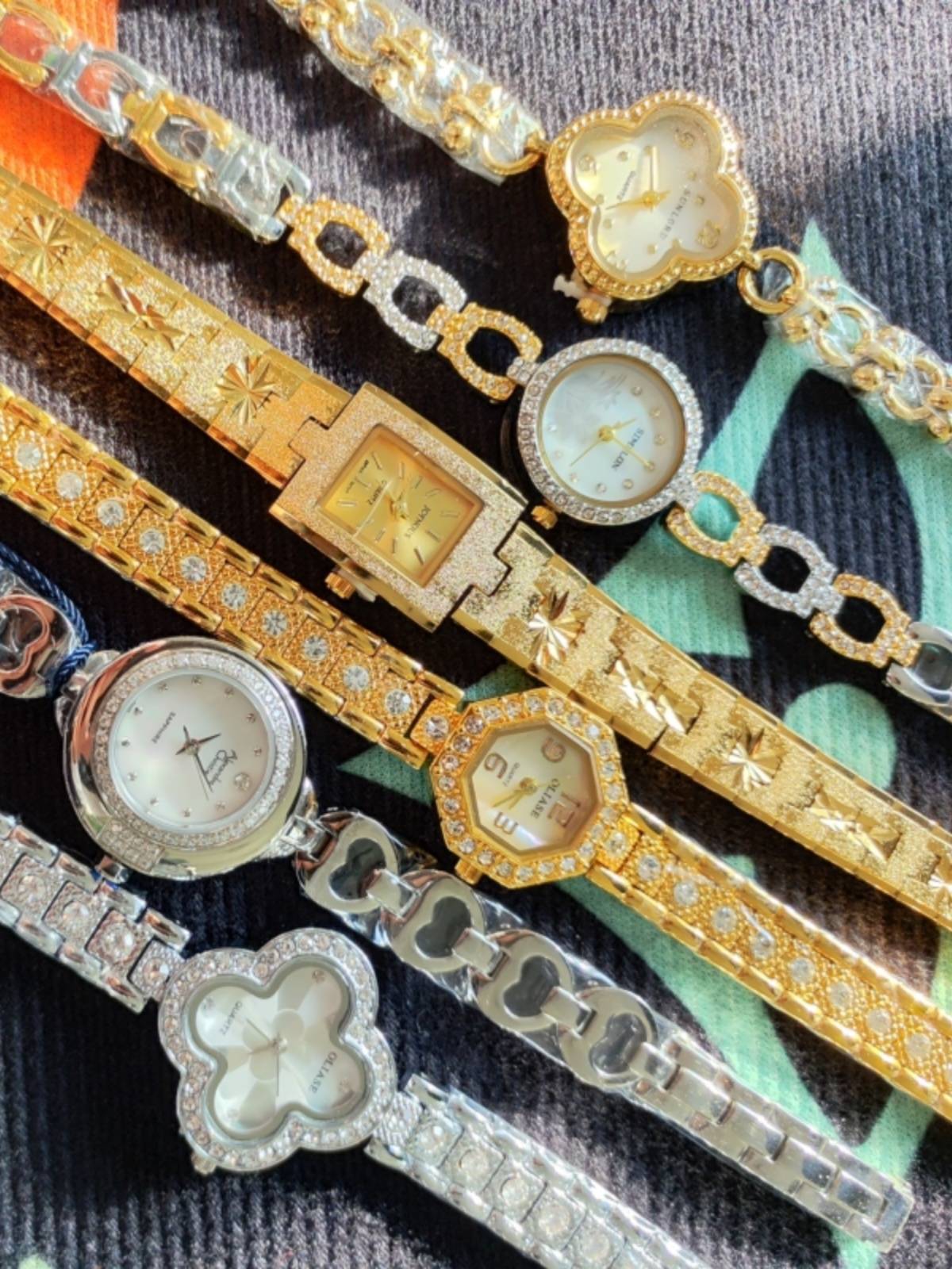 Middle -aged return watch European and American Japanese overseas second -hand medium -hand watch live broadcast links are subject to live broadcast maps.