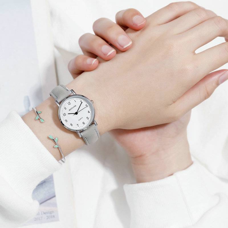 Exam Special Watch Men's and Women's Junior High School Students Civil Service Simple and Silence Machinery Trends College Electronic Quartz