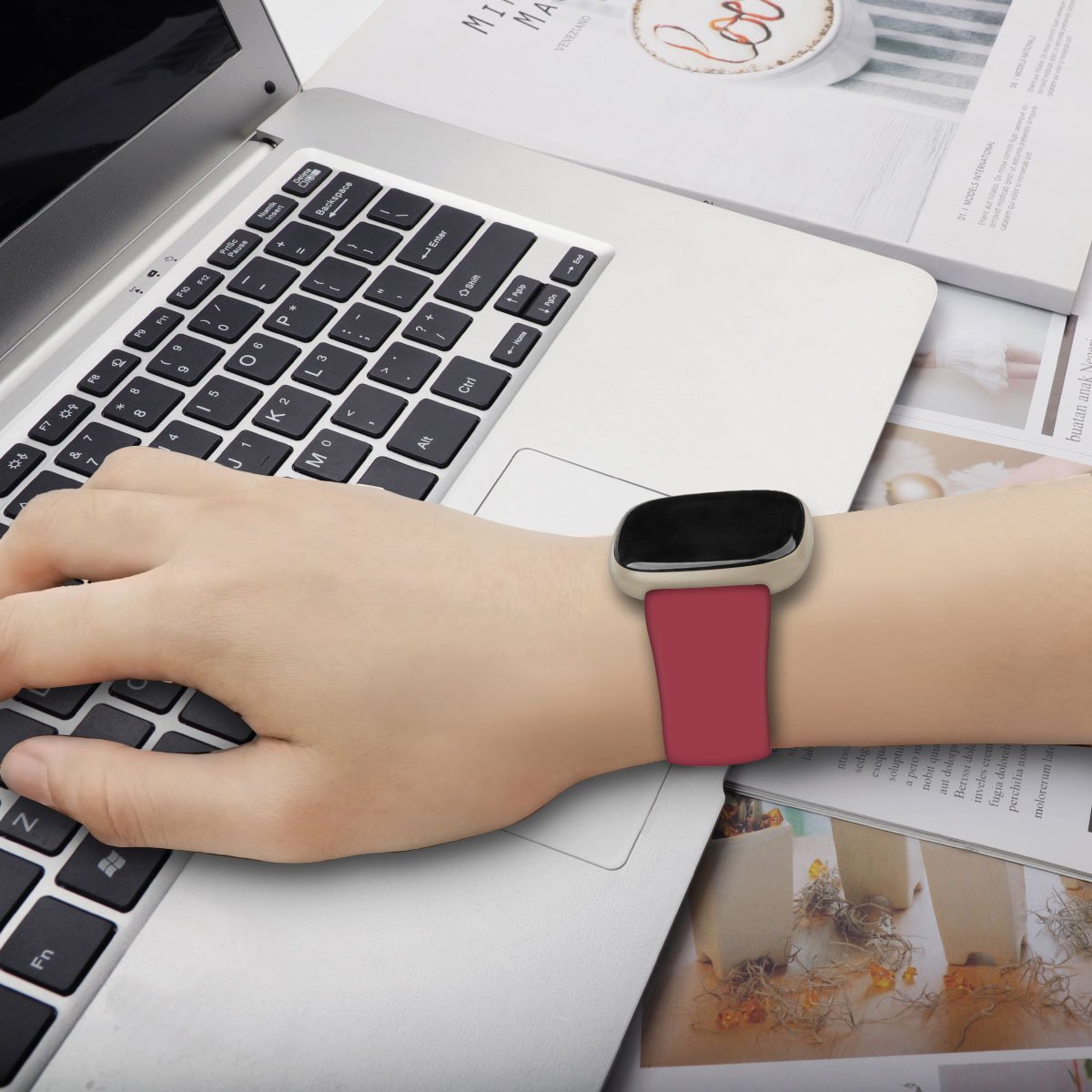 Pure Color TPE Fitness Sport Rubber Smart Watch Band Bracelet for Fitbit Versa 3/Sense TPU Watch Straps