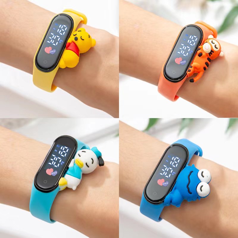 Children's favorite cartoon fashion automatic sports reloj smart digital watch wristband children's smart watch