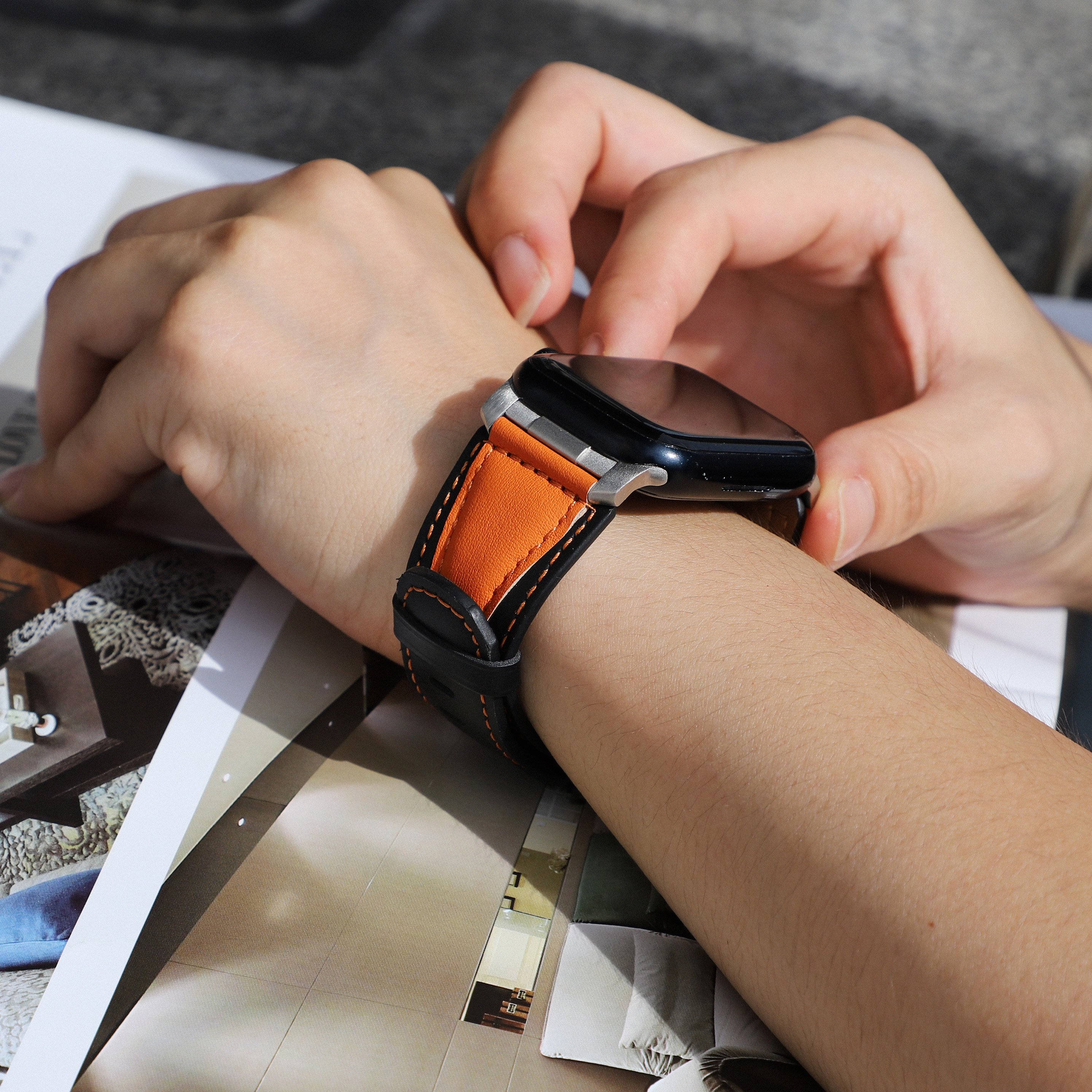Factory customization leather smart watch band Smart Strap Touch Buckle Strap 42mm 44mm 45mm 49mm Strap Two tone Strap
