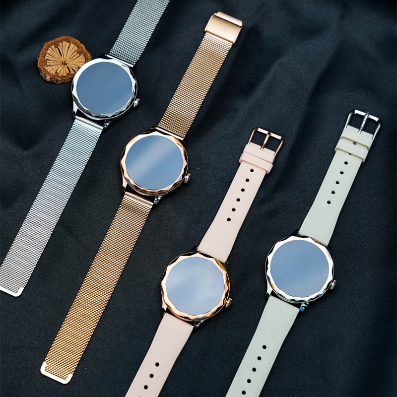 The Girl's Favorite Smart Watch DTS Diamond 1.3 Inch AMOLED BT Call Smart Wear Voice Assistant Fitness Bracelet