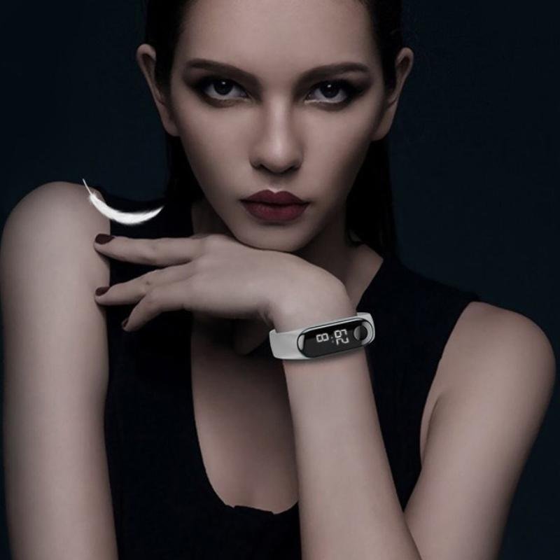 2023 Newest OEM Kid Smartwatch Waterproof Wristband Smart Kid Watch