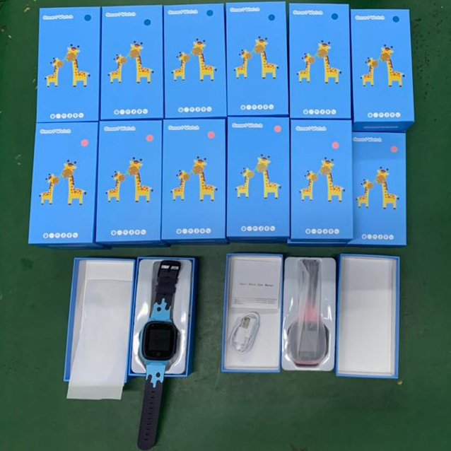 BOL.COM 2022 Kids smart watch Y95 C1 4G GPS tracker children GPS horloge with HD Video Call Dutch language black color available