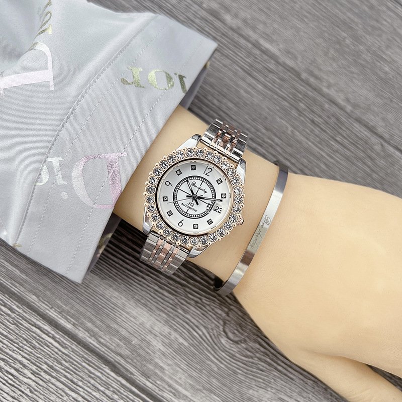 JYD Women Luxury Fashion WristBand Girl Student Watch 554 Lady Quartz Watch