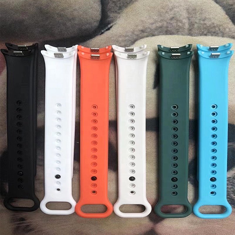 Silicone Sports Smart Watch Bracelet Replacement Wristband Metal Adapter Connector for Xiaomi Mi Band 8 Strap