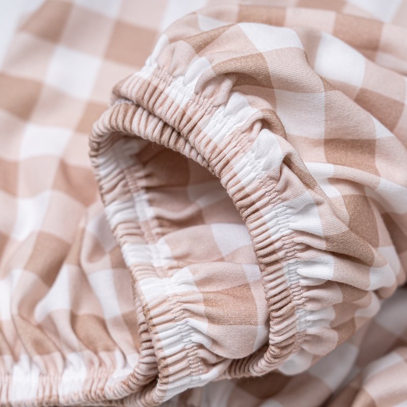 Customized Ultra Soft Organic Cotton Unisex Gingham Newborn Gift Set Swaddle Baby Romper Jersey Knit Fitted Crib Sheets Cot Set