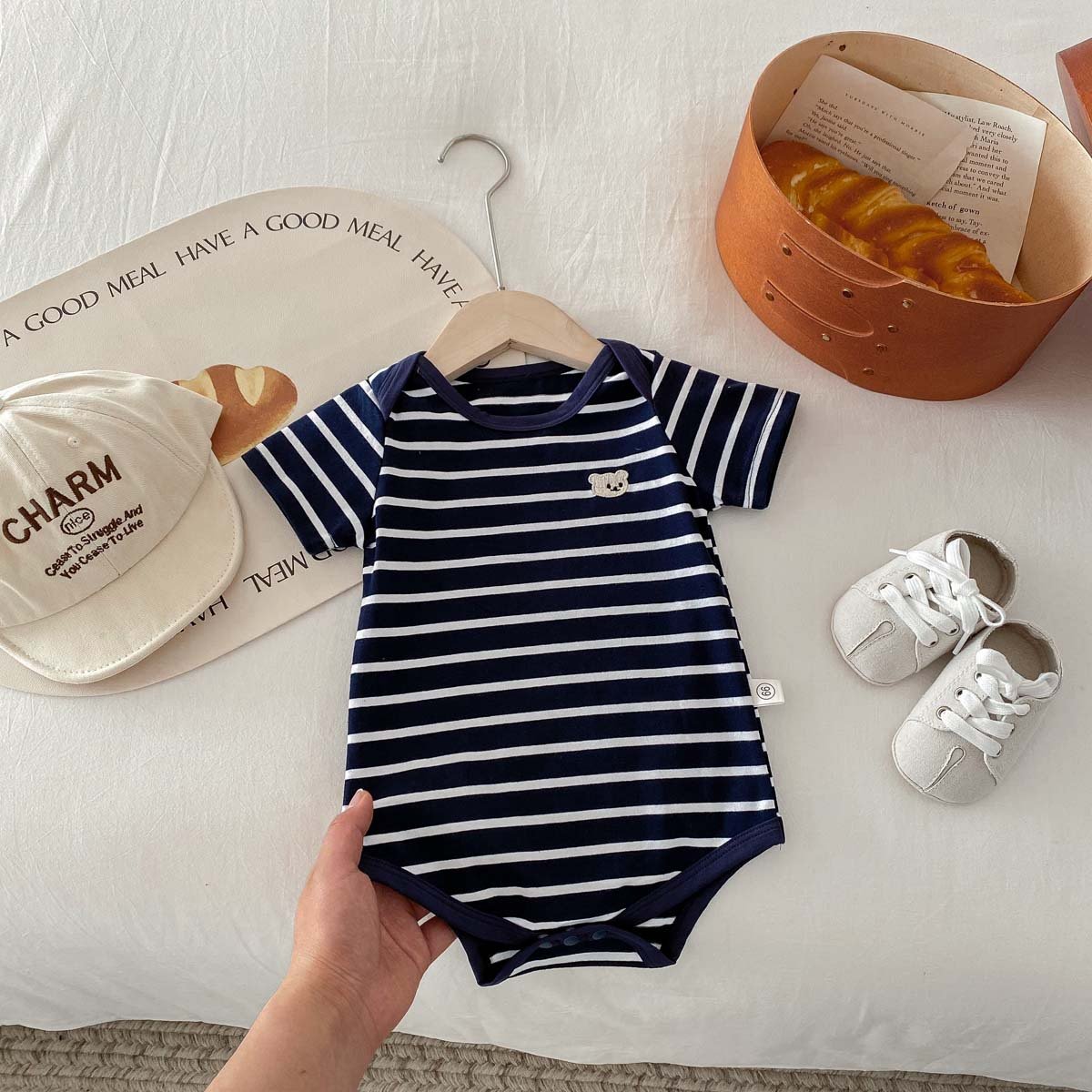Summer Fashion Newborn Baby Clothes Short-sleeved Striped Cartoon Bear Cute Baby Romper