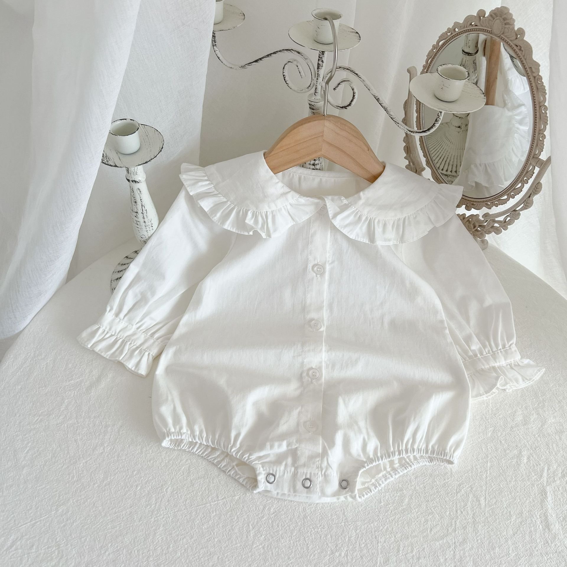 Autumn new baby girl simple solid color Romper Lapel cute Jumpsuit baby clothes