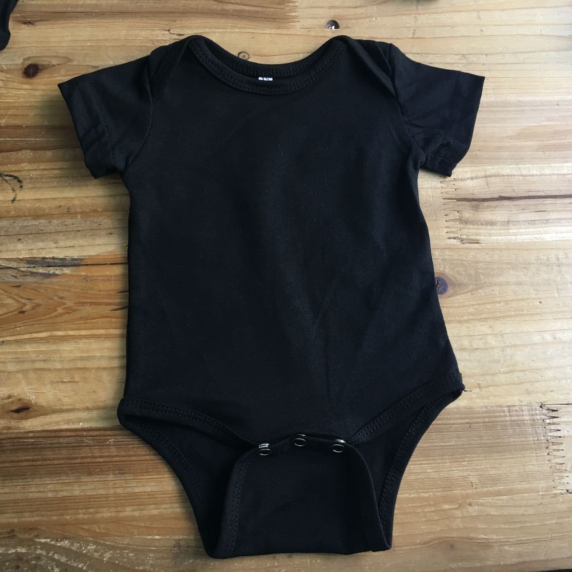 2024 Hot sale Top quality newborn baby unisex romper cotton cute short sleeve baby carters one piece snap crotch bodysuit White