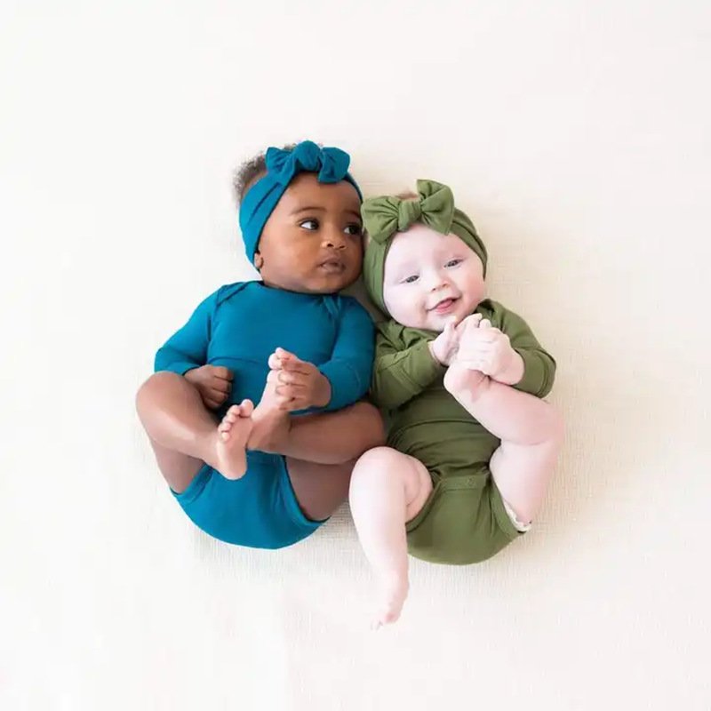 Baby Short sleeved romper 2024 Summer New Bamboo Fiber Newborn Clothes for Men and Women Baby romper
