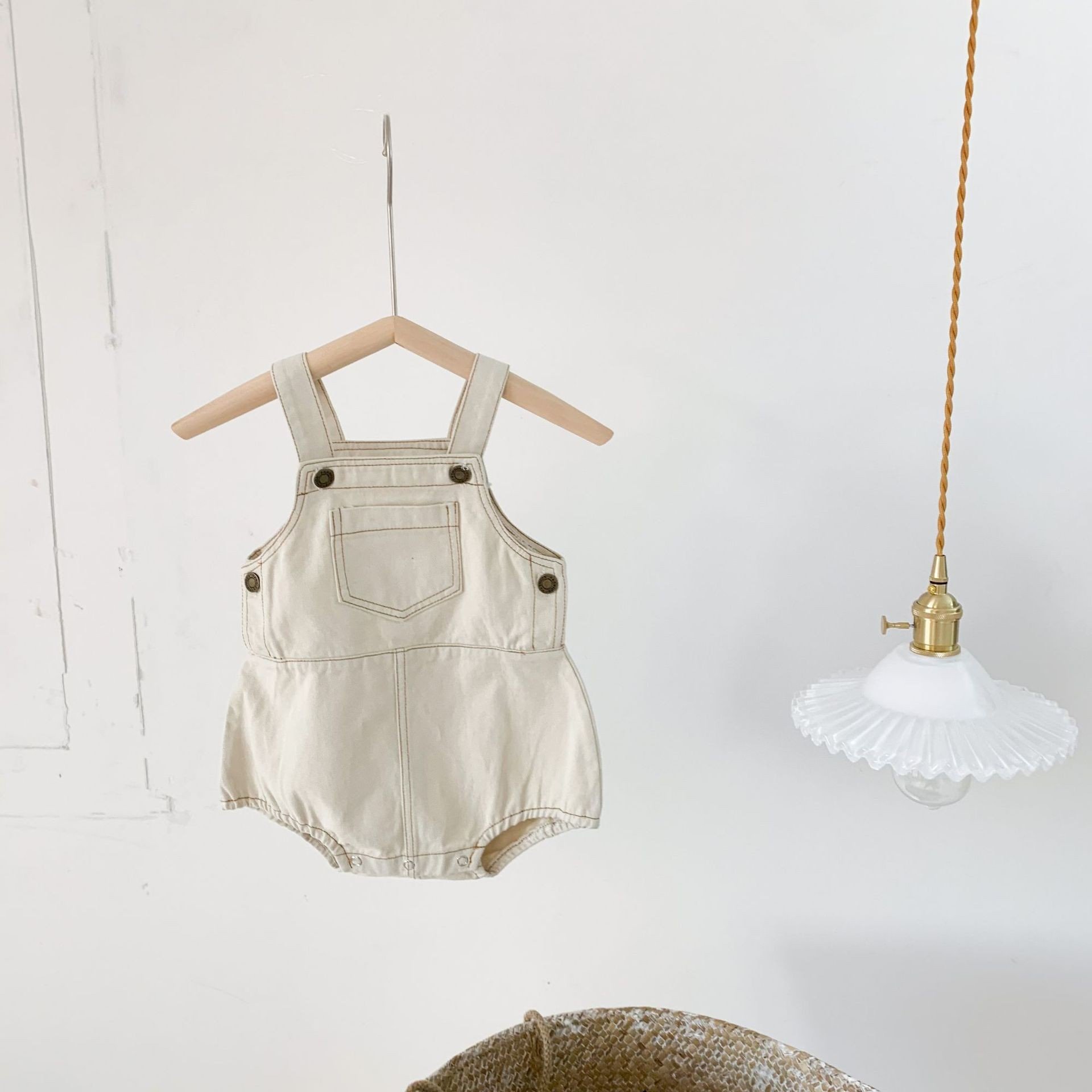 Wholesale 2022 Summer 0-3 Years Old Kids Striped T-shirt Denim Suspender Pants Baby Girls Set Short Sleeve Baby Romper