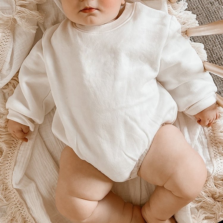 High Quality Soft Custom Knitted Embroidered Newborn Onesie Long Sleeve Snap Button Closure Baby Romper