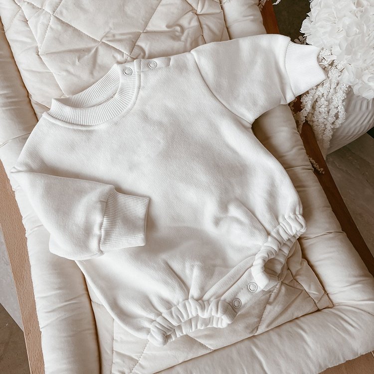 High Quality Soft Custom Knitted Embroidered Newborn Onesie Long Sleeve Snap Button Closure Baby Romper