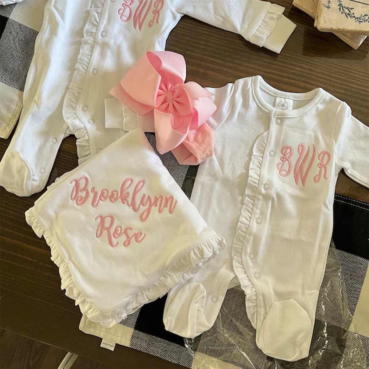 Customized monogram baby girl clothing cotton ruffle plain soft cute infant newborn girls coming home outfit