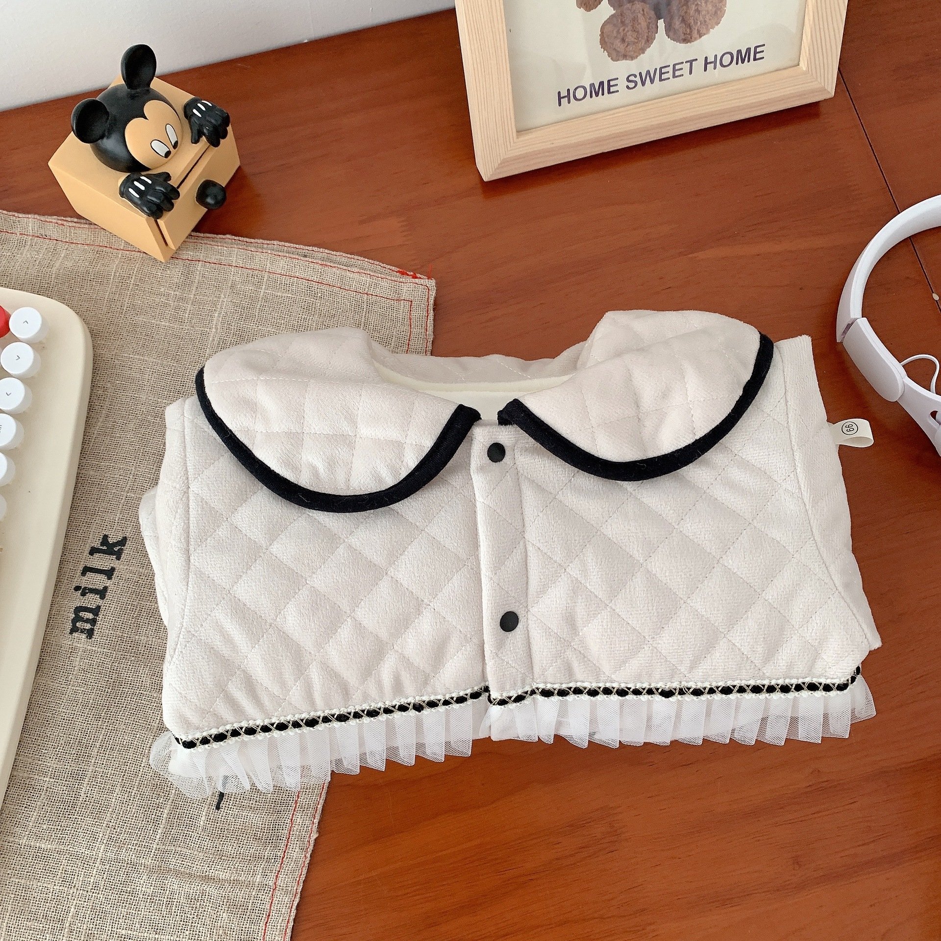 Wholesale 2024 Winter Baby Clothing Casual Style Love Long Sleeve Cotton Baby Rompers