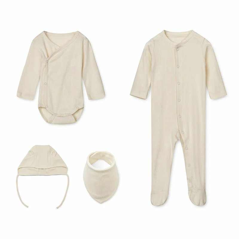 Organic cotton baby sleepwear gift set eco friendly baby clothes gift set sustainable newborn clothes gift set baby clothes