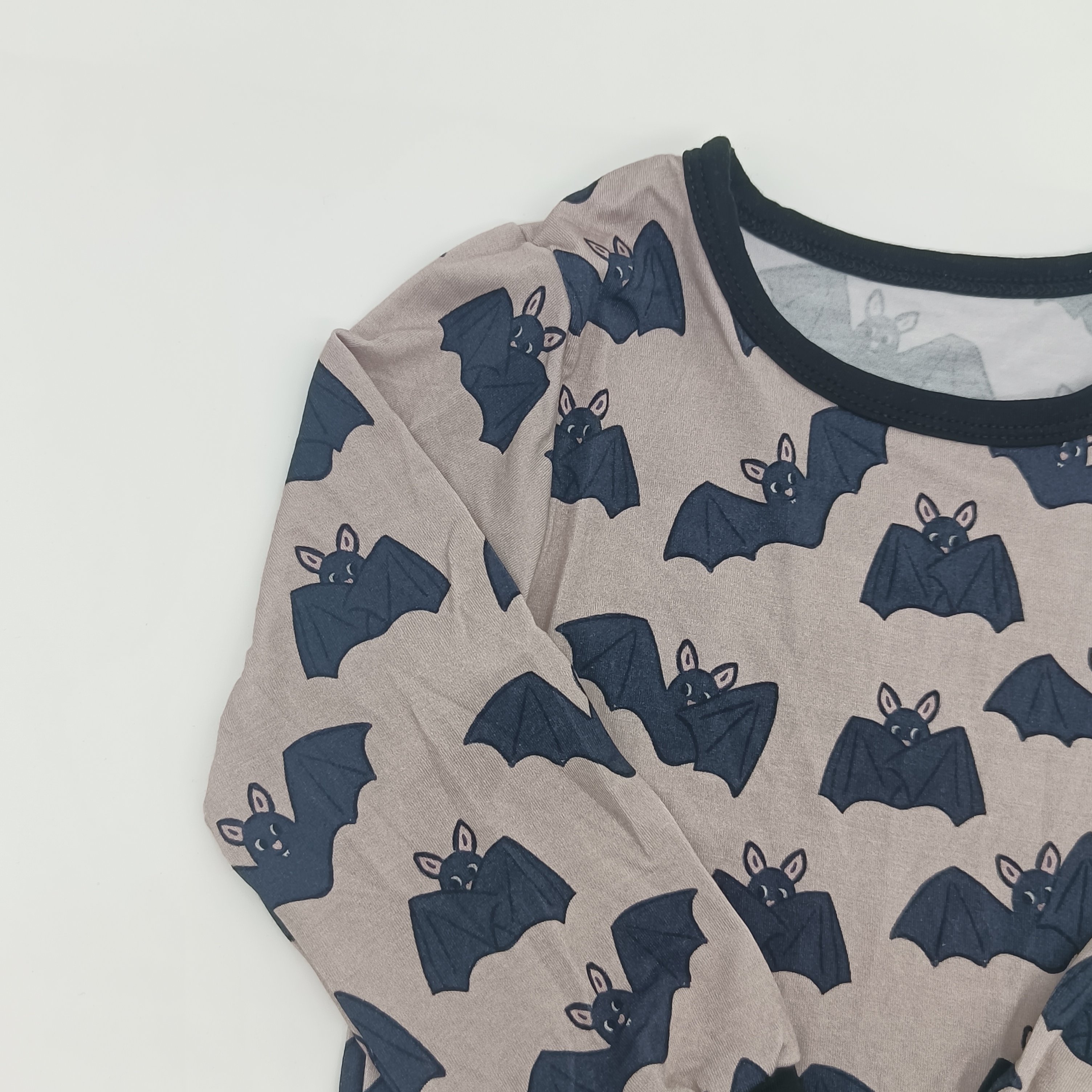 Wholesale High Quality Bat Pattern Boy Girl Organic Bamboo Cotton Long Sleeve Zipper Baby Romper 2pcs