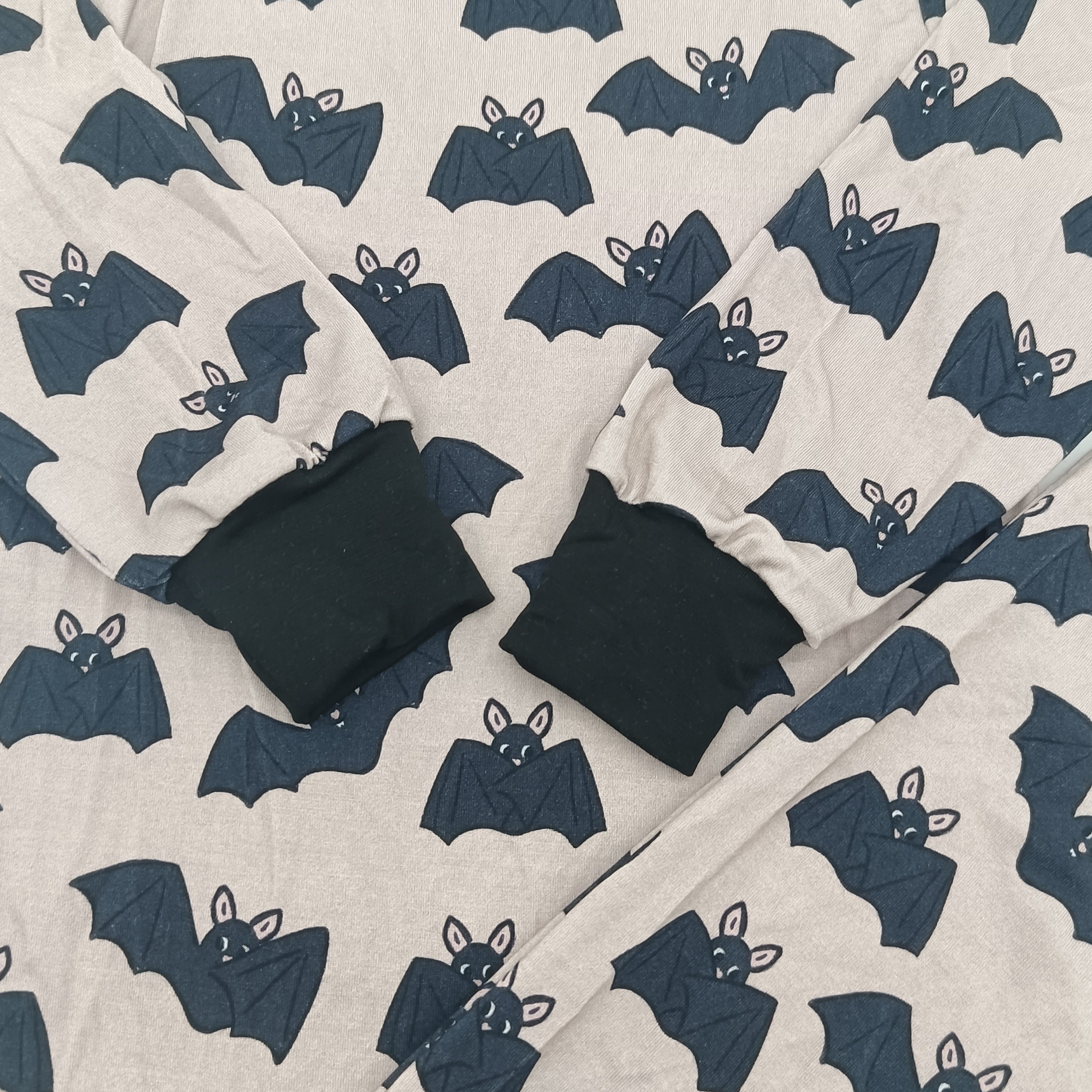 Wholesale High Quality Bat Pattern Boy Girl Organic Bamboo Cotton Long Sleeve Zipper Baby Romper 2pcs