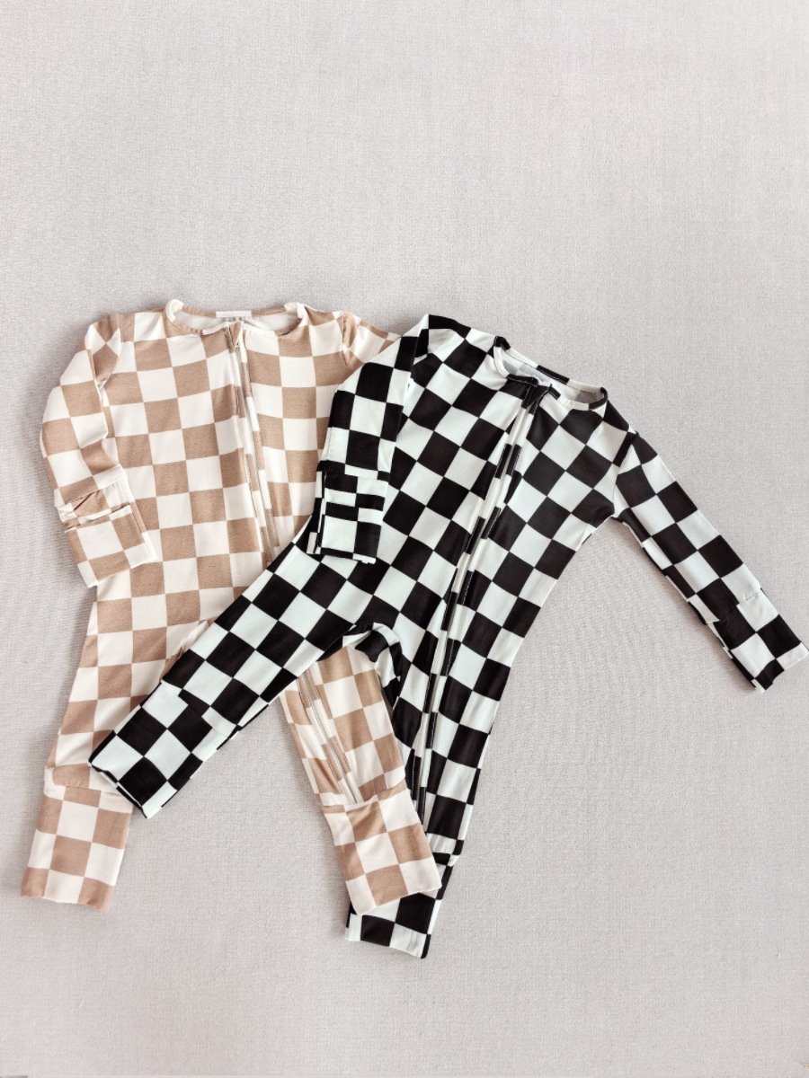 Hot sales bamboo fibers romper baby Long sleeved zipper grid customizable baby romper winter