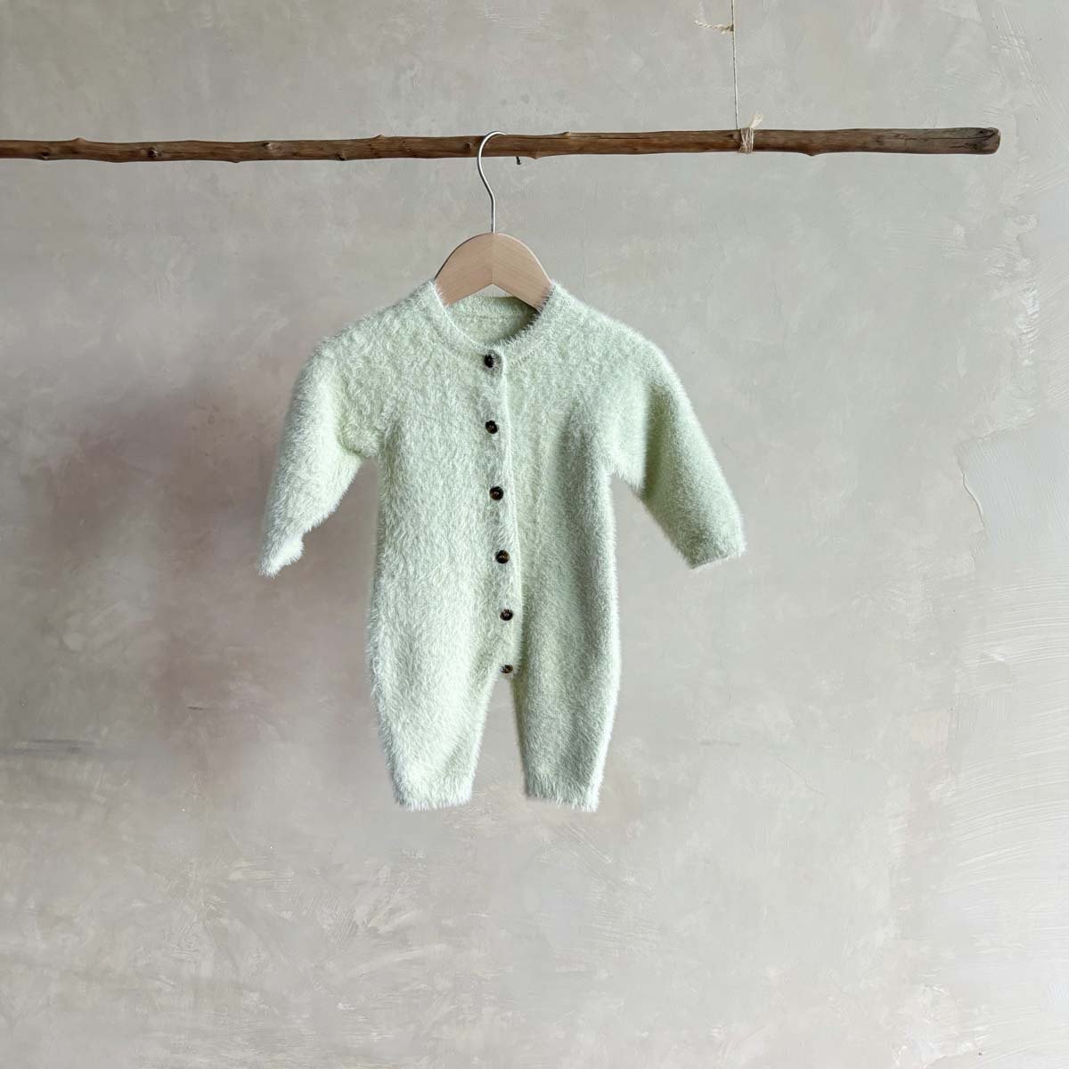 Wholesale 2024 Winter Baby Clothing Fashion Solid Color Knitted Long Sleeve Cotton Baby Rompers