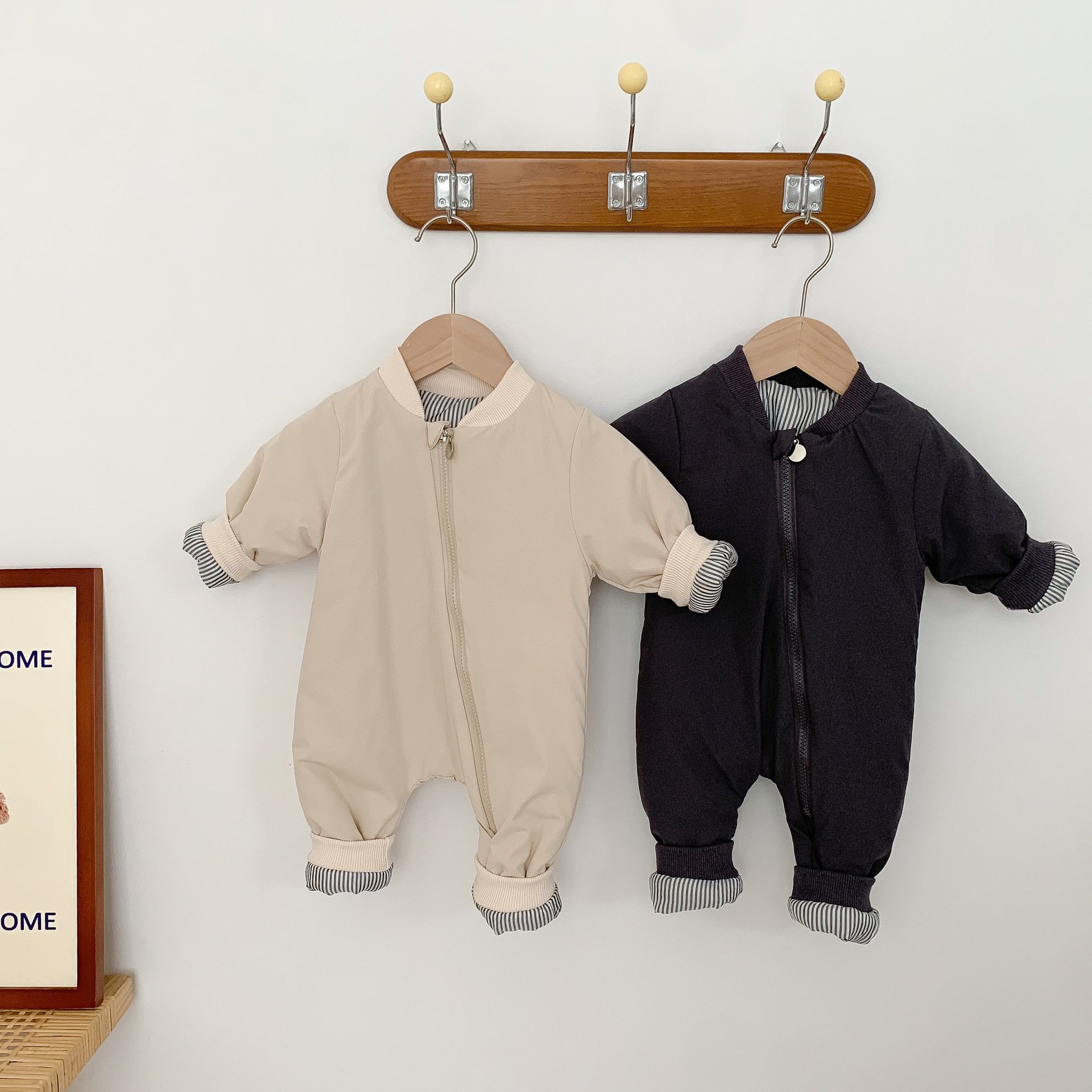 Newborn Onesie Cotton Padded Winter Jacket Thickened Clothes Go Out To Hold Baby Cotton Crawling Suit