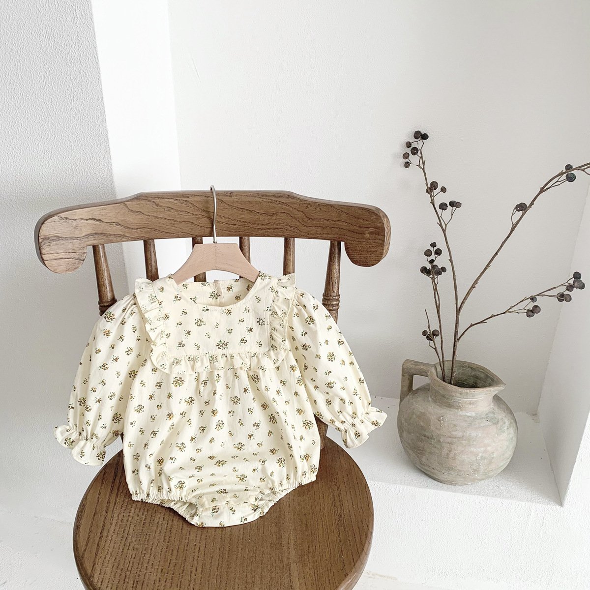 Wholesale 2024 Fall Baby Clothing Fashion Floral Lotus Collar Long-Sleeved Baby Rompers
