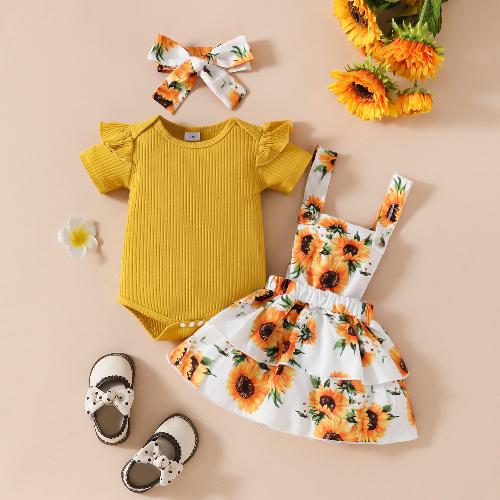 Latest Design High Quality Infant Baby Romper Clothes 3 Pcs Set Frogsuit Baby Clothes Long Sleeved Bow Baby Dress Girls