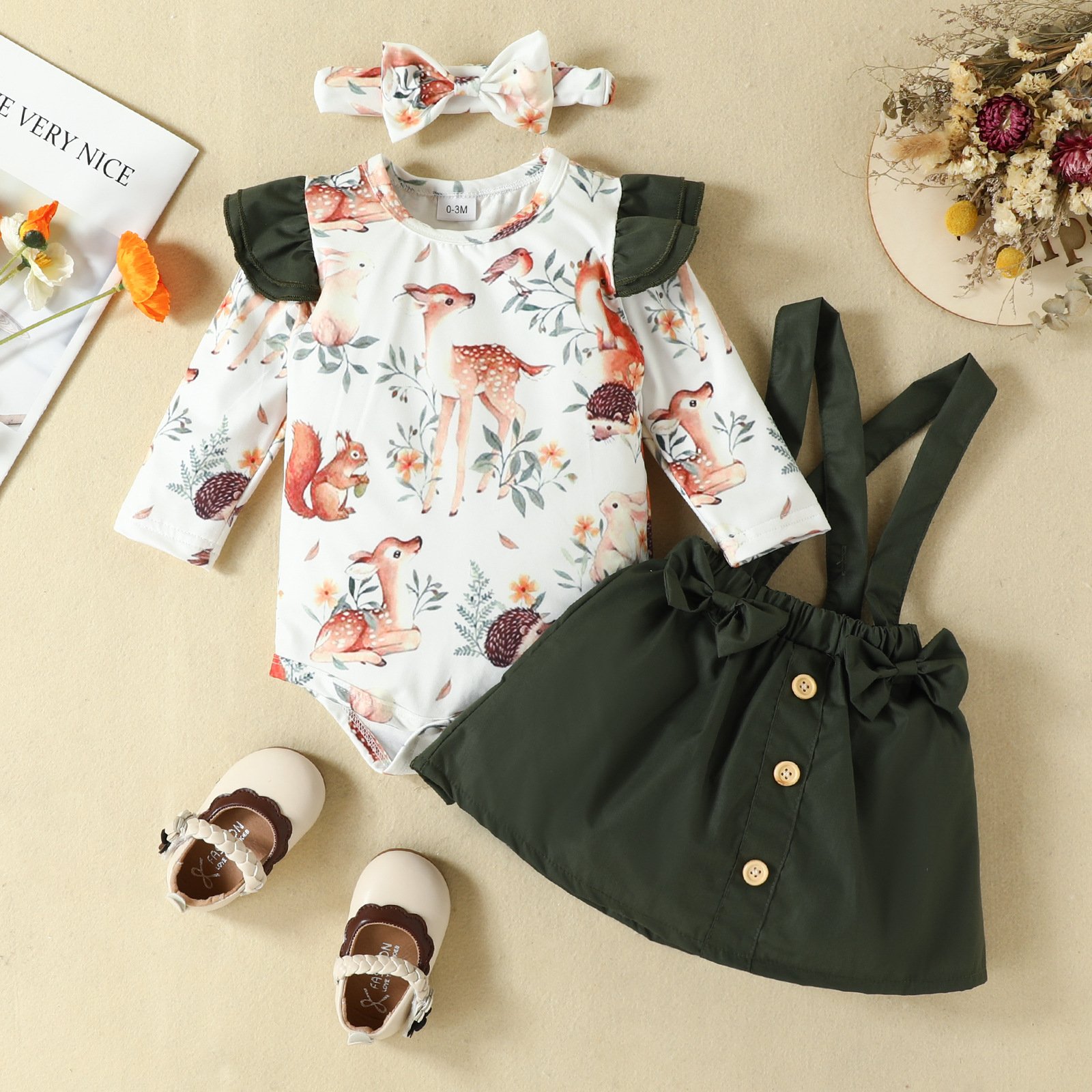 Latest Design High Quality Infant Baby Romper Clothes 3 Pcs Set Frogsuit Baby Clothes Long Sleeved Bow Baby Dress Girls
