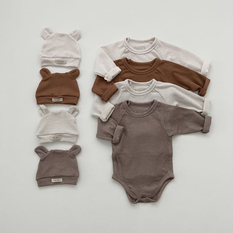 Newborn Baby Clothes With Hat Infant Solid Color Ribbed Cotton Long Sleeved Romper Pants 3PCS sets