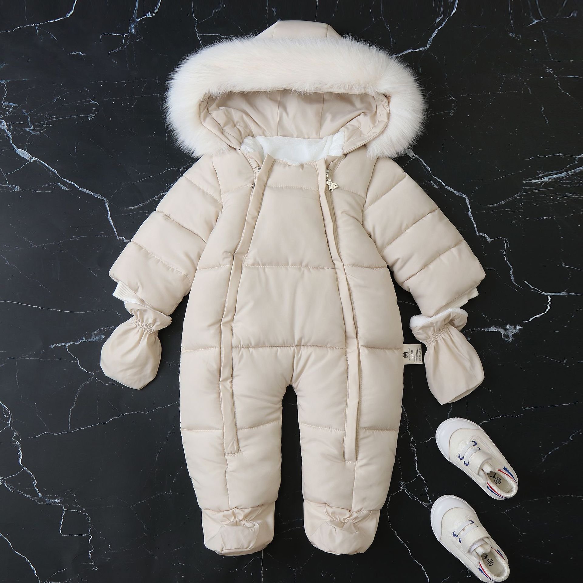 Wholesales High Quality Winter Warm Soft Baby Winter outwear Snowsuit Baby Boys Jumpsuit Baby Girls Overalls clothes