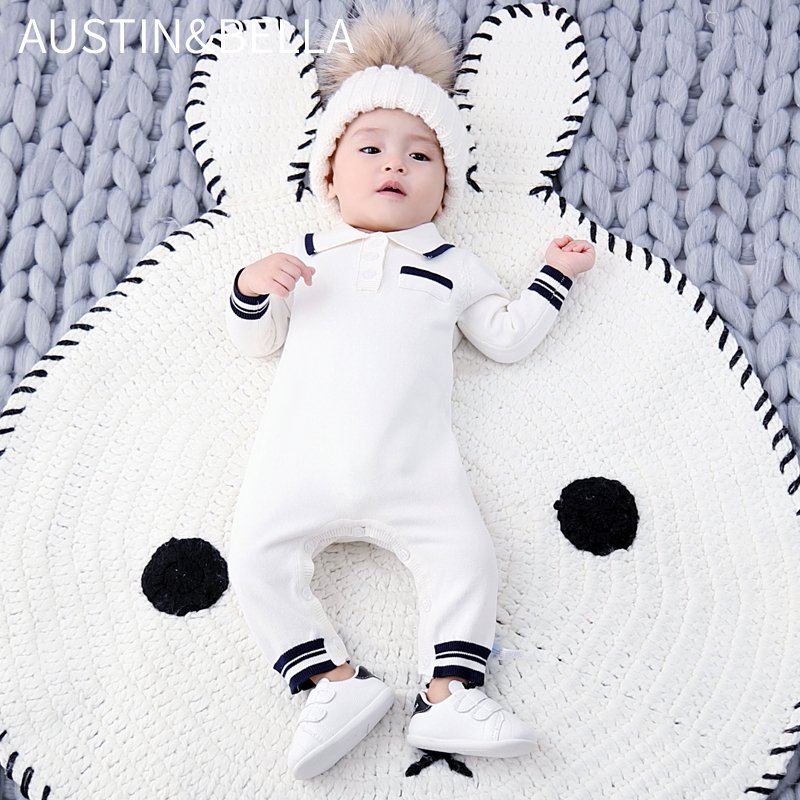 Manufacturer custom logo graphic wholesale boutique knitted baby romper baby boys' rompers sweater crochet for baby clothing