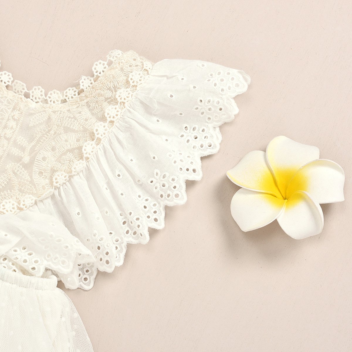 New Born Fly Sleeve Lace Ruffled 0-2 Years Old Summer Girl's Sleeveless Bodysuit Baby Romper
