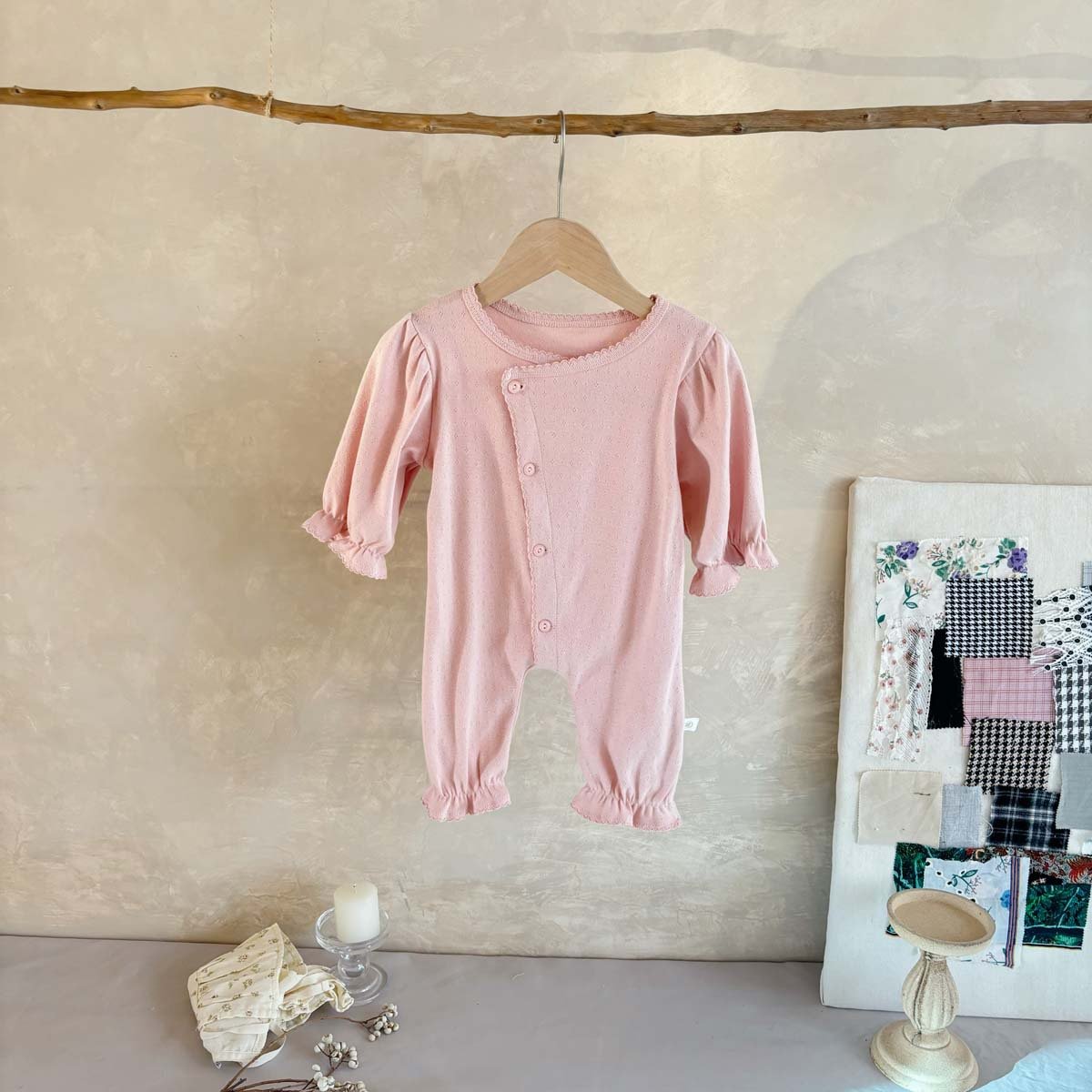 Wholesale 2024 Autumn Baby Clothing Fashion Solid Color Crew Neck Long Sleeve Cotton Baby Rompers