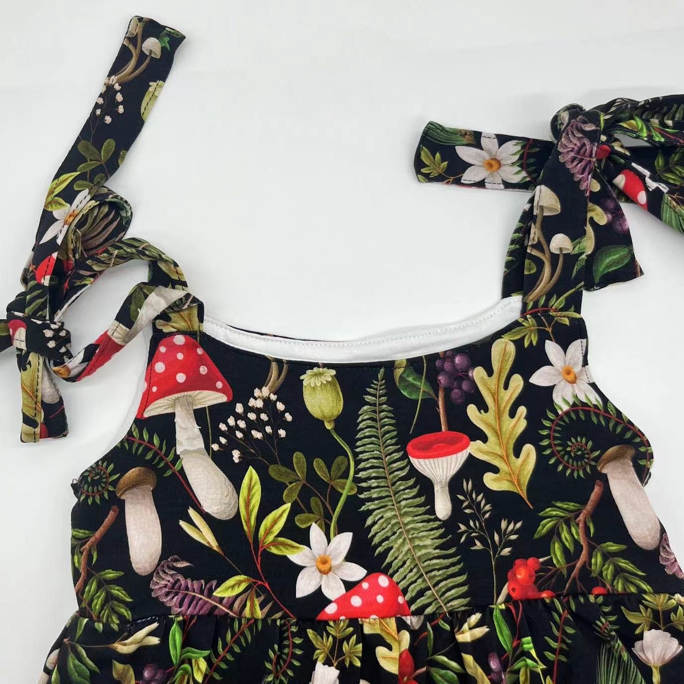 Fashionable summer Bamboo fiber custom pumpkin Halloween print unisex Baby zippy pajamas