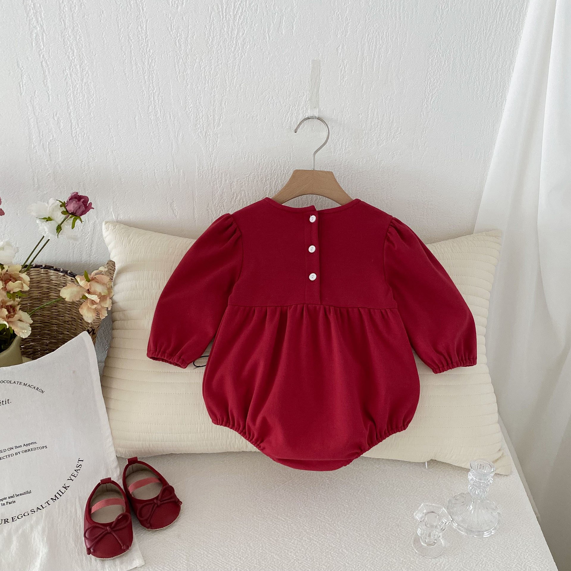 Ins Clothes for babies autumn baby girl princess jumpsuit 100 days old newborn onesie one year old Celebration dress