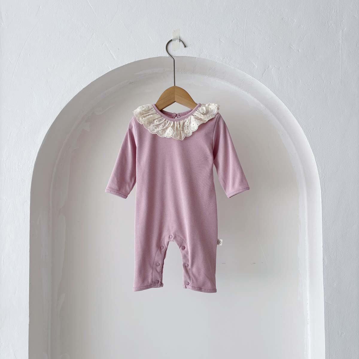 Wholesale 2024 Fall Baby Clothing South Korea Lace Edge Pit Strip Long Sleeve Cotton Baby Rompers
