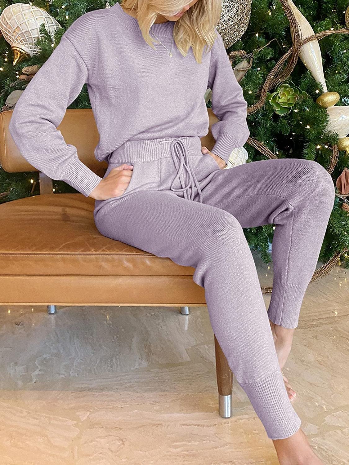 New Fashion Family Outfits Velvet Full Sleeve Knitted Cotton Cheap Price 2-Piece Clothing for Adults and Kids Baby Clothes
