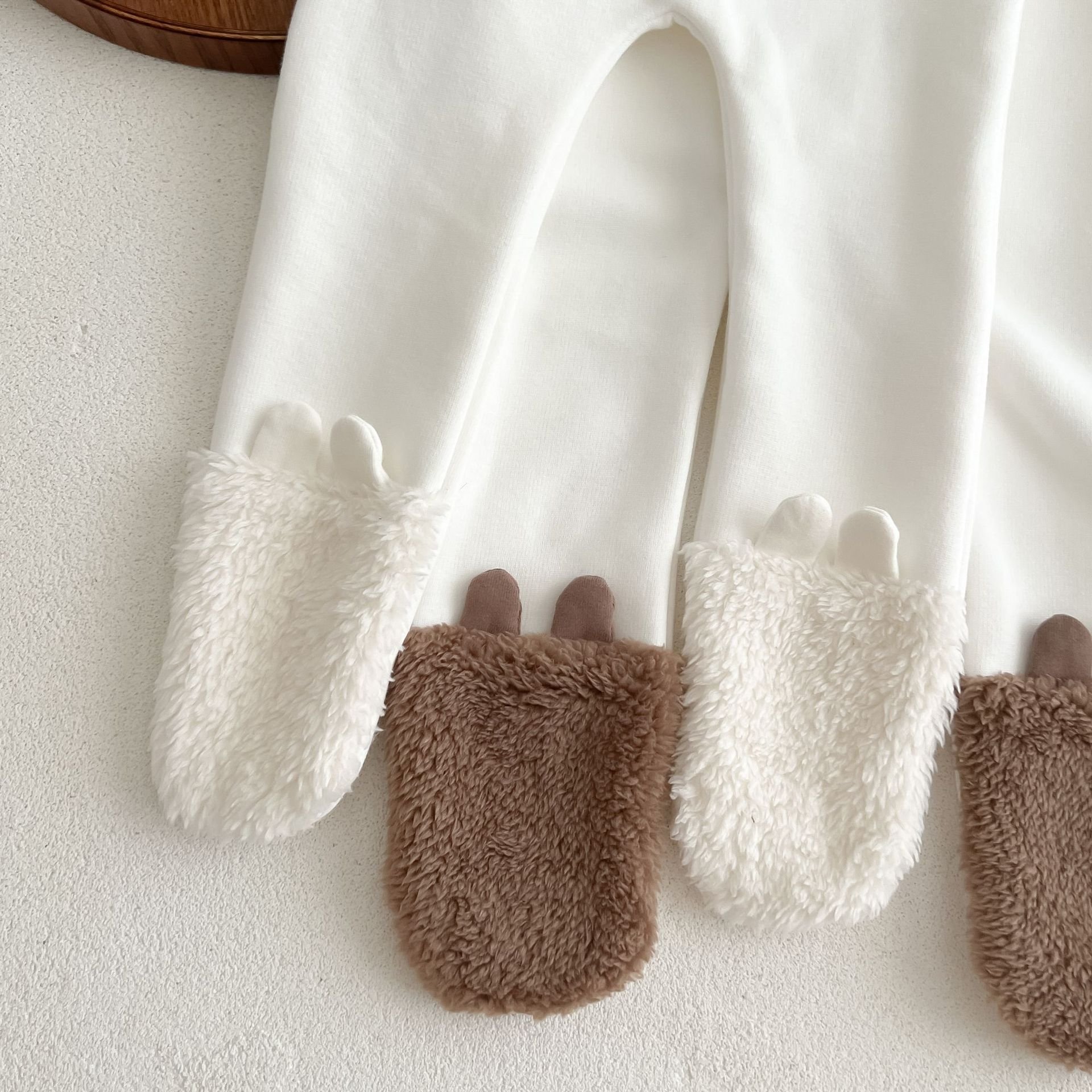 Born Baby Boy Winter Rompers Cute Hooded Bear Plus Fleece Cotton Baby Rompers Warm Double-sided Fleece Jacket Baby Romper