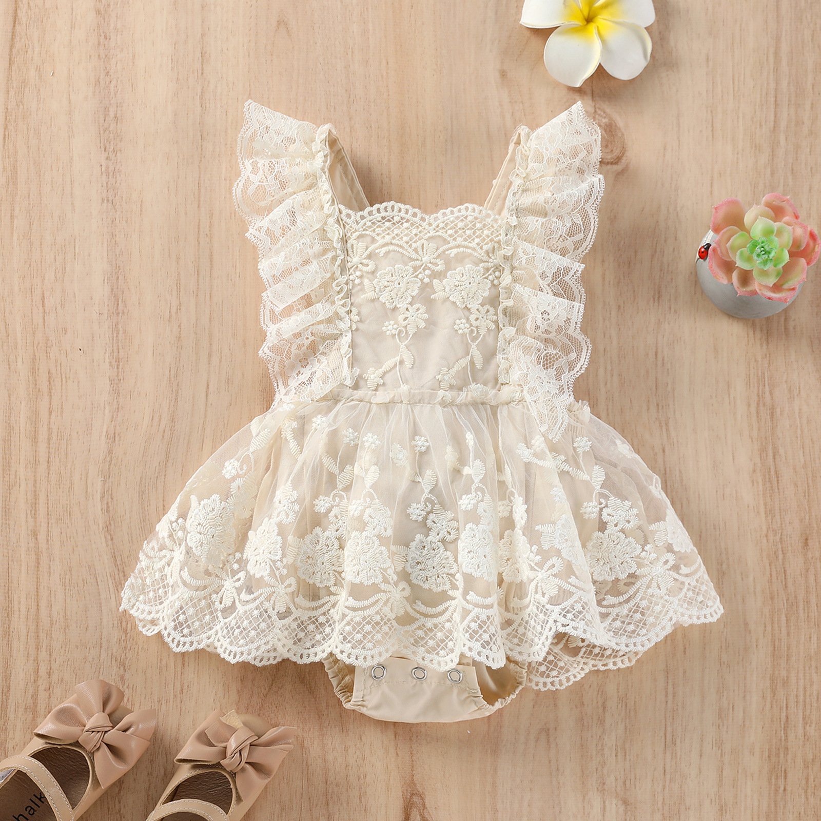 2024 New Style 0-24 Months Toddler Clothing Lace Flying Sleeve Baby Romper