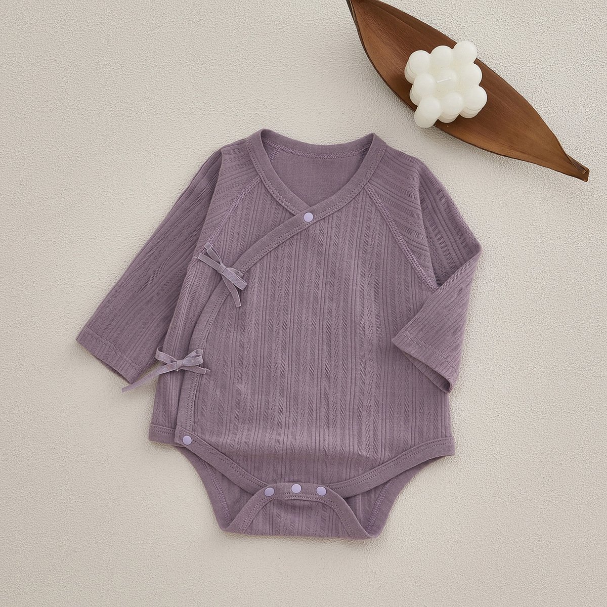 Luxurious Organic Baby Suit Lavender Simple Kimono Romper with Hat Newborn Soft White Breathable Sleeping Bodysuit for Summer