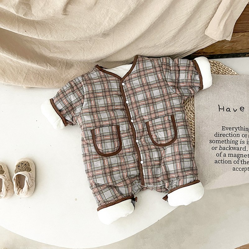 Wholesale 2024 Winter Baby Clothing Korean Plaid Long Sleeve Cotton Thickened Warm Baby Rompers