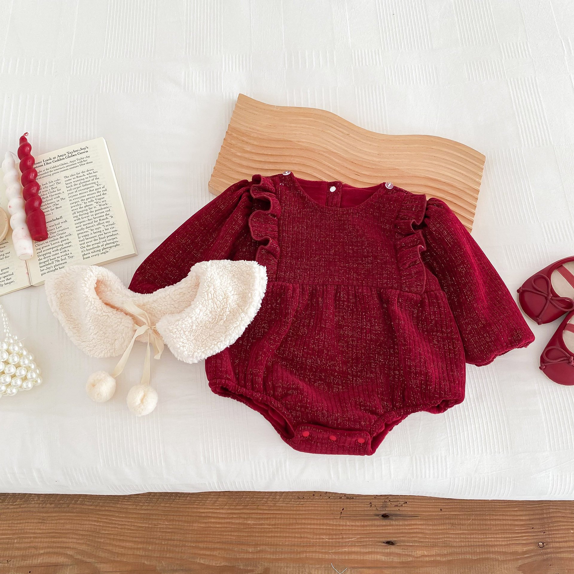ins newborn baby clothes winter velvet greetings infant clothes baby romper onesies princess full moon baby bodysuit