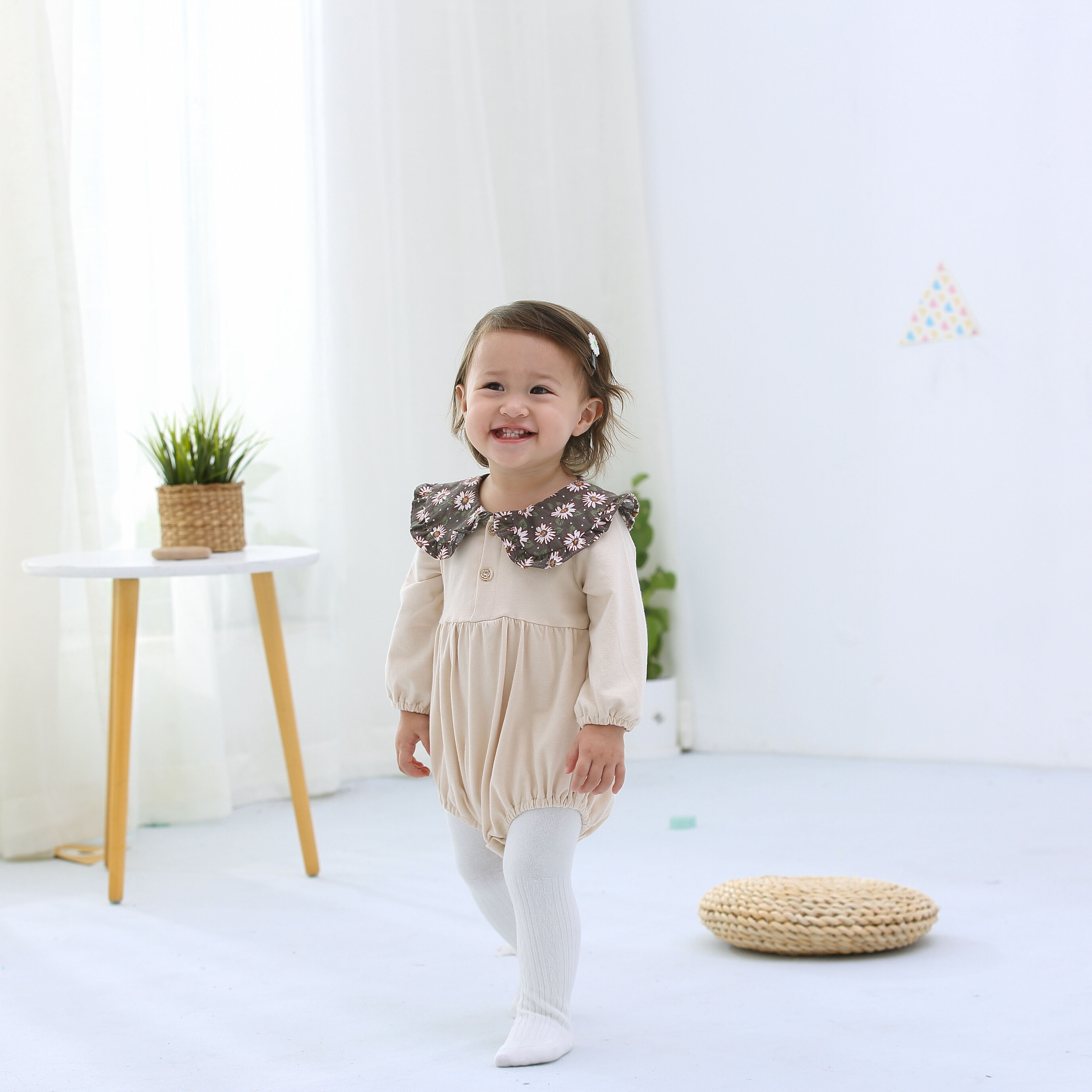 New design autumn snap crotch bodysuit long sleeves ruffle girls baby newborn infant bodysuit with panty 2 pieces set