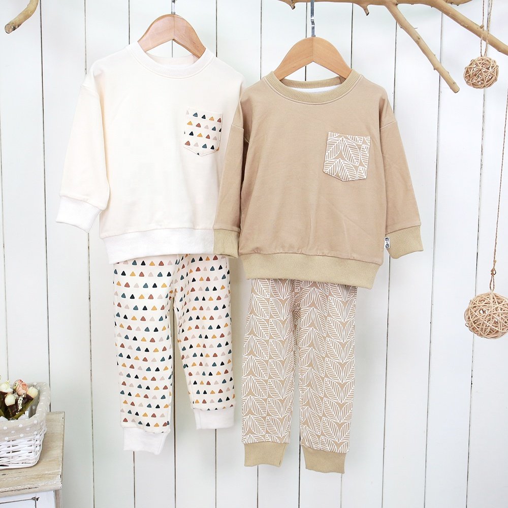 New Arrivals winter for Baby Customized Printing Hoodie with long Sleeves & Loose Fit Comfortable baby Romper Clothing set