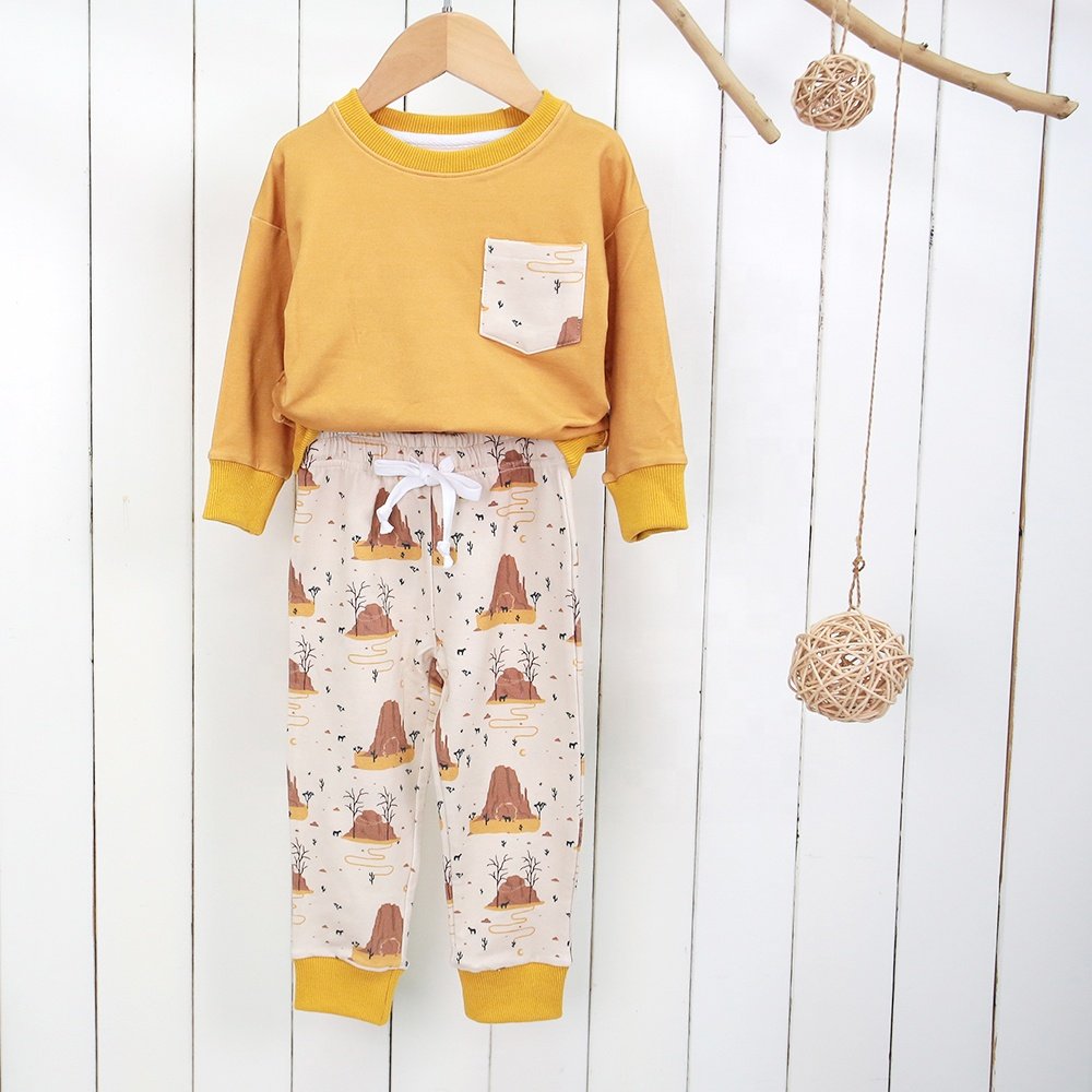 New Arrivals winter for Baby Customized Printing Hoodie with long Sleeves & Loose Fit Comfortable baby Romper Clothing set