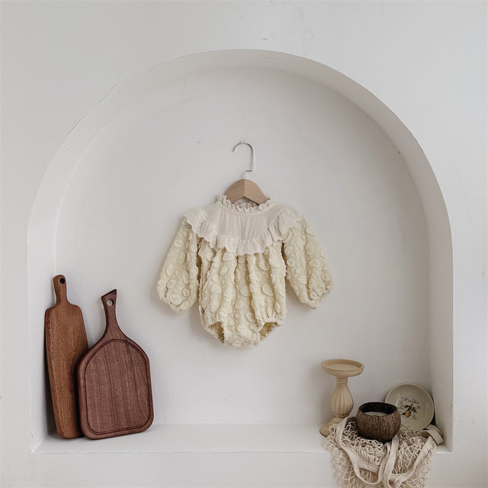 13540 Spring newborn baby Girls Lace Bubble Sleeve Bodysuit Fashion Infant Clothes Sweet Baby Rompers
