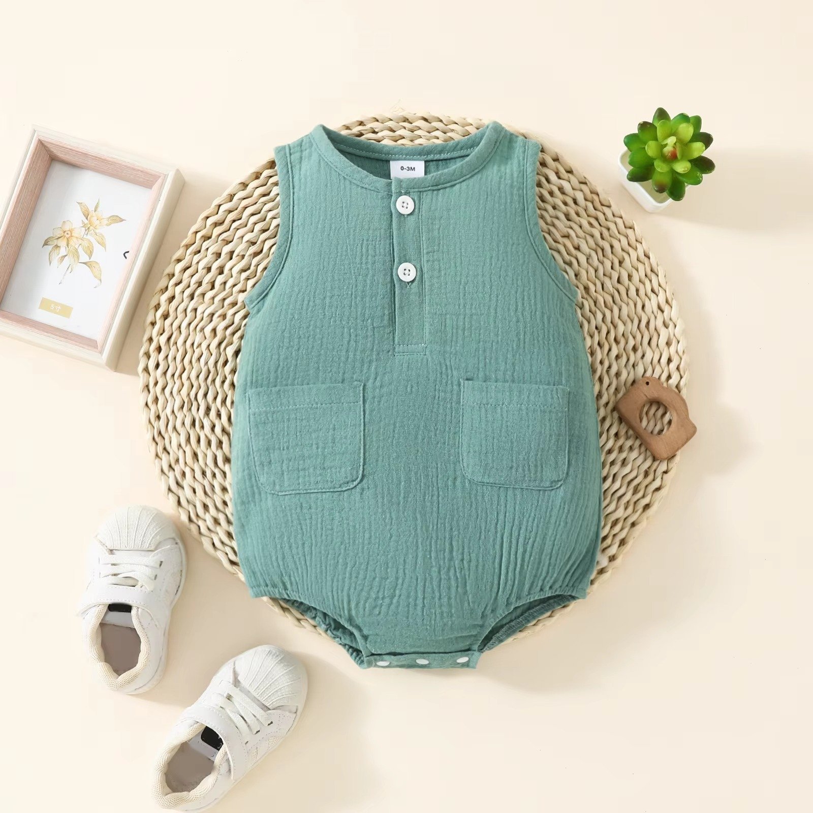 0-18M Baby Romper Infant Boys Girls Round Neck Sleeveless Button Down Solid Jumpsuit Summer Casual Clothes