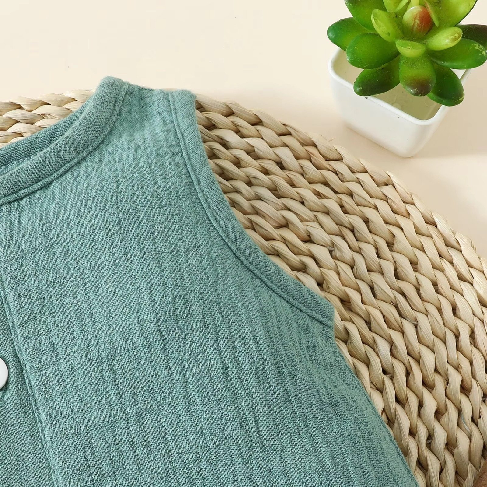 0-18M Baby Romper Infant Boys Girls Round Neck Sleeveless Button Down Solid Jumpsuit Summer Casual Clothes