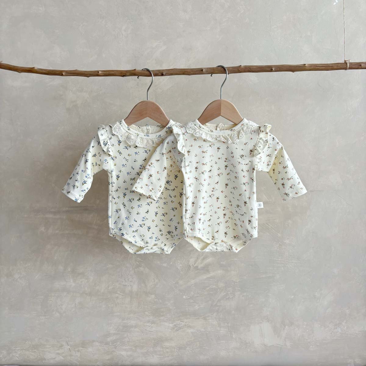 Wholesale 2024 Fall Baby Clothing Fashion Floral Lace Long-Sleeved Cotton Baby Rompers